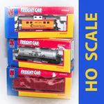 Life-like Trains Ho Scale Texaco / Chessie System Swift Live Stock Freight Car. Fixed Price $26.69.