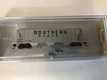 Bachmann #74851 Scale Southern PS-2 Bay Covered Hopper Rd. #93232. Fixed Price $25.95.