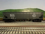 Scale Mth Railking 30-7513 New York Central 4-BAY Hopper NYC904420 O8774. Fixed Price $34.99.