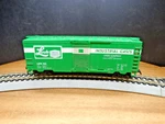 Life-like Ho Scale 40' Linde Union Carbide Lapx 358 Sliding Door Box. Fixed Price $12.75.