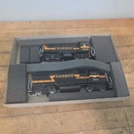 Ho GP38-2 & SW1500 Set (both Powered) Ihb Indiana Harbor Belt Dc #2213. Fixed Price $140.00.
