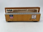 Tyco #300631 Ho Scale Union Pacific 50' Box Car Yellow W/ Good. Fixed Price $8.49.