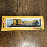 Cox Ho Scale Atchison Topeka & Santa Fe Flat Car Loading Crane 6151-4 Atsf 94138. Fixed Price $20.00.