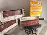 Lot Of 3-NEW Ho Scale Accurail Southern Pacific 40 Dbl Dr/aarsteel Box Car Kit. Fixed Price $65.00.