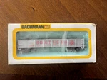 Bachmann Electric Trains Ho Scale 41' Steel Box Car Southern Item #0910. Fixed Price $6.99.