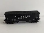 Atlas 20007432 Trainman 2-BAY Offset Hopper "southern" (3-CAR). Fixed Price $56.60.