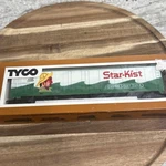 Tyco Ho Scale 360C Starkist Tuna Advertising Box Car Atsf 25007. Fixed Price $20.00.