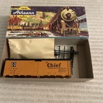 Ho Athearn 5022 Atsf Chief 40' Reefer Kit New In Box. Fixed Price $6.69.