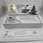 Life-like Ho Scale Proto 2000: 8,000 Gallon Tank Car Series #21269 Shpx #8747. Fixed Price $25.00.