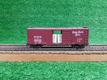 Upgraded Roundhouse 7776 Nickel Plate Road 40' Boxcar W/ Interior Freight Nkp. Fixed Price $21.99.
