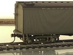 Walthers 932-5472 Gacx Wood Reefer W/ Bolted Pedestal Truck Pfe #726 -nib. Fixed Price $19.75.