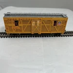 Bachmann Animated Stock Car With Horses Union Pacific #43013 Missing 2 Wheels. Fixed Price $25.00.