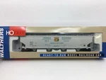 Walthers 932-7159 Canadian Census National 6200 Covered Hopper Dclx #8022. Fixed Price $30.00.