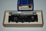 Scale Roundhouse Baltimore & Ohio 3-BAY Hopper 435828 C42500. Fixed Price $15.99.
