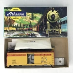 Athearn Bev-bel Ho 40 Specialty Circus Boxcar Karly & Mitch Three Ring. Fixed Price $15.52.