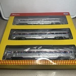 Athearn Roundhouse Amtrak Streamlined Passenger Set RND79121. Fixed Price $119.00.