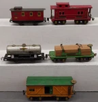 American Flyer & Lionel Vintage Assorted Freight Cars 5. Fixed Price $75.19.