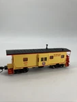 Ho Walthers 932-40475 Union Railroad Bay Window Caboose Urr #104. Fixed Price $44.95.