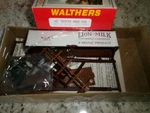 Walthers Ho Kit #932-2481 White 40' Refer Wood End Car Nestle Mlkx #103. Fixed Price $14.99.