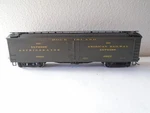 Athearn Ho 92575, 50' Express Reefer, Rock Island 4923. Fixed Price $39.99.