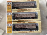 Ho Scale, 3 Con-cor Bnsf 54 Flatcars W/ Pulpwood Loads Different # Nib. Fixed Price $49.99.