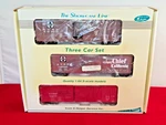 The Showcase Line #00344, Boxcar Set At & Sf, New, Ob. Fixed Price $125.00.