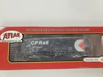 Atlas Scale Slab-side Covered Hopper Canadian Pacific/cp Rail #380606 Hatch. Fixed Price $36.00.