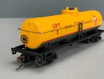 Walthers Trainline Union Pacific Fuel Tank Car #upt W/knuckles HO4052. Fixed Price $12.71.
