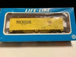 Vintage Life-like Ho Scale Michelob Beer Reefer Car 08525 Box -(TR25). Fixed Price $25.00.