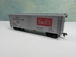 Mantua Ho Scale 40' Wooden Reefer Box Car Swift Refrigerator Line Srlx #4226. Fixed Price $5.90.