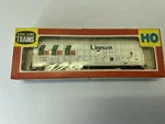 Vintage Life Lie Trains Ho Scale #8994 Thrall Boxcar. Fixed Price $15.99.