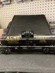 Lionel 6-26134 Acme Petroleum Company #564 Single Dome Tank Car **no Box**. Fixed Price $21.00.