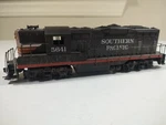 Athearn Ho Scale Southern Pacific GP9 Black Widow #5641, Untested, Not Orig Box!. Fixed Price $49.00.