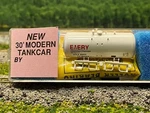 Scale - Roundhouse 8466 Emery 30' Modern Tank Car Utlx 85922 N2300. Fixed Price $17.99.