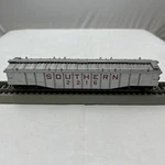 Athearn 1660 Ho-scale Southern Covered Gondola Car Rtr #2216. Fixed Price $30.00.