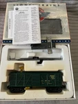 2002 Lionel Operating Giraffe Car 26780 Dark Green - Missing Tell Tales. Fixed Price $49.50.