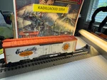 Lionel- 6-9860 Gold Medal Billboard Reefer L2331. Fixed Price $12.50.
