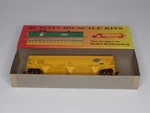 Roundhouse Scale 1:87 C&nw #3524 Chicago North Western 50' Fmc Covered Hopper. Fixed Price $14.95.
