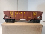 Vintage 1973 Lionel 6-9015 Reading Lines Short 2 Bay Hopper Rdg. Fixed Price $8.50.