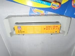 Athearn R-t-r Ho Up 50' Fmc Off-set Dbl-dr Box Yellow W-silver Ends & Rf #300370. Fixed Price $31.85.
