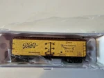 Atlas 50005618 N Scale 40' Wood Reefer Blatz Beer Boxcar Road# 23116. Fixed Price $27.50.