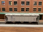 Walthers 932-7951 Atsf Santa Fe PS-2 2893 Cu Ft Covered Hopper #300734. Fixed Price $17.00.