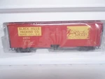 Walthers Ho 932-2580, 40' Meat Reefer, Black Hills Packing 72722. Fixed Price $29.99.