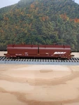 Bachmann Ho Bnsf Steel Car W/coil Loads Silver Series New. Fixed Price $60.00.