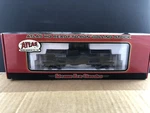 Atlas #1080-2, 11000 Gal Tank Car, Mallard Trans. 2018 Comb Ship $1.99 Per Mult. Fixed Price $31.98.