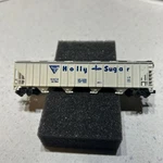 Ahm 4446C Holly Sugar Bay Ribside Covered Hopper Gacx 42764 N Scale. Fixed Price $11.00.