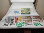 Ho Scale Nib Kibri Kit 8092 (80) Piece Swimming Pool, Clothes Lines, Light Poles. Fixed Price $22.50.