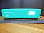 Bachmann Scale 51' Penn Central Pc 160502 Plug Door Hobby Railroad Box Car. Fixed Price $12.75.