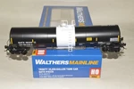 Ho Scale Walthers Gatx Lease Trinity 25K Gallon Tank Car Train. Fixed Price $49.00.