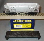 American Flyer By Lionel 48631 Nyc #867999 Two Bay Hopper W/ Remv. Ld S Gauge 07. Fixed Price $24.00.